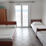 Apartament 3-osobowy z klimatyzacją z widokiem na morze z 1 pomieszczeniem sypialnianym AS-4281-c