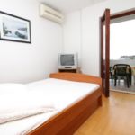 Apartament 3-osobowy z klimatyzacją z tarasem z 1 pomieszczeniem sypialnianym A-9335-c
