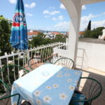 Sea View 2-Room Air Conditioned Apartment for 5 Persons A-858-b