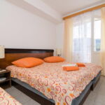 2-Zimmer-Apartment für 5 Personen mit Klimaanlage und Balkon A-256-b