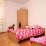 2-Room Air Conditioned Apartment for 7 Persons A-10018-a