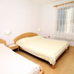 Apartament 3-osobowy z klimatyzacją z widokiem na morze z 1 pomieszczeniem sypialnianym A-5982-b