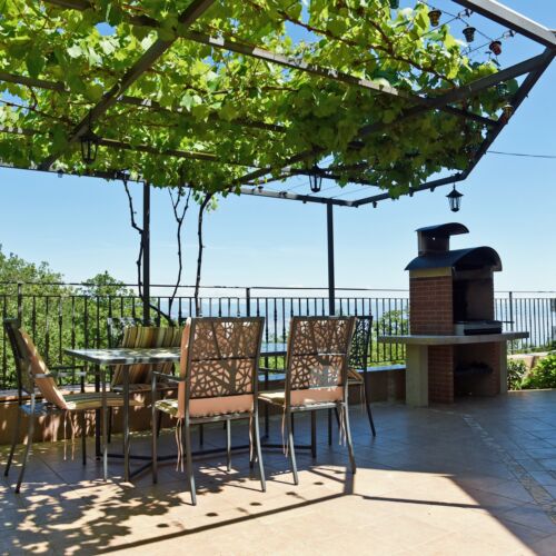 Apartament 4-osobowy z klimatyzacją z tarasem z 1 pomieszczeniem sypialnianym A-7885-b