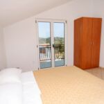 Apartmanok A Tenger Mellett Grebastica, Sibenik - 4881 Grebaštica