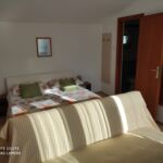 Apartament 3-osobowy z klimatyzacją z balkonem z 1 pomieszczeniem sypialnianym AS-5550-b