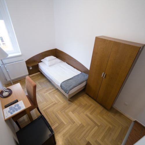 Upstairs Single Room ensuite