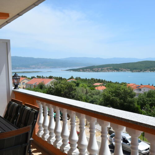 Apartament family cu balcon cu 3 camere pentru 6 pers.