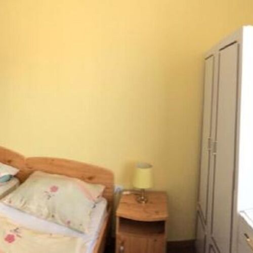 Emeleti légkondicionált háromágyas szoba