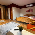 4-Zimmer-Apartment für 14 Personen mit Klimaanlage und Aussicht auf die Berge (Zusatzbett möglich)
