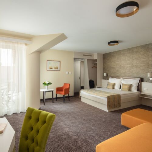 Superior Upstairs Quadruple Room