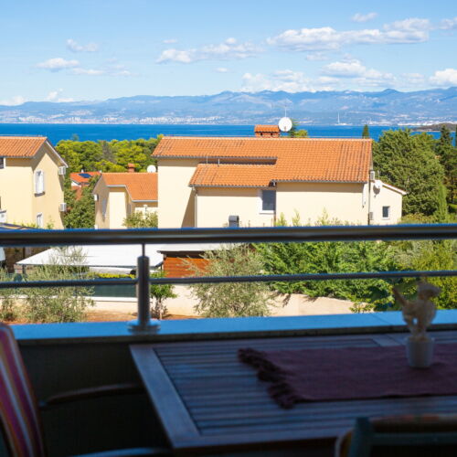 Apartament family cu balcon cu 2 camere pentru 4 pers.