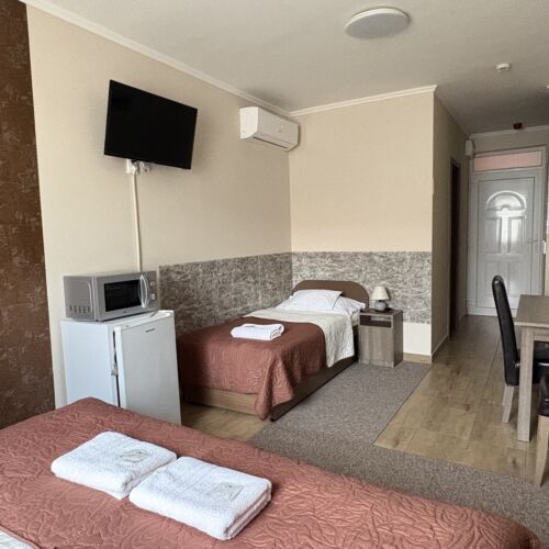 Family Triple Room (extra bed available)