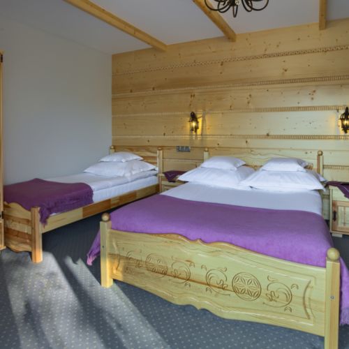 Pokój 3-osobowy z balkonem z łazienką