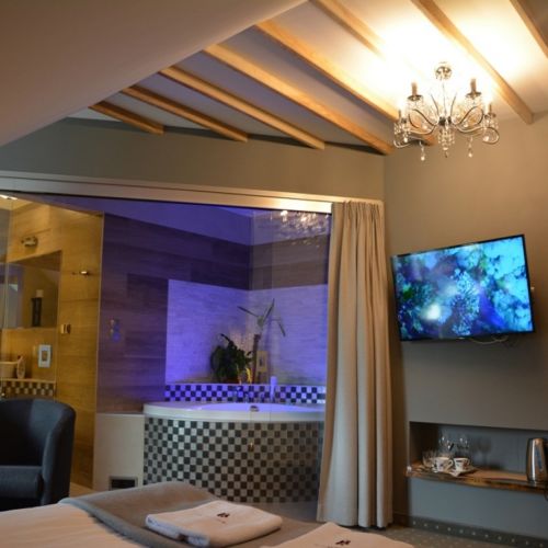 Pokój 2-osobowy z balkonem z wanną