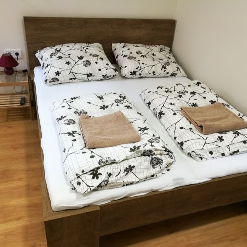 Economy Turistický Apartman s manželskou postelí s 1 ložnicí