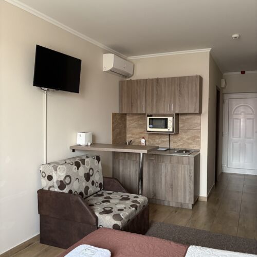 Family Twin Room with Kitchen (extra bed available)