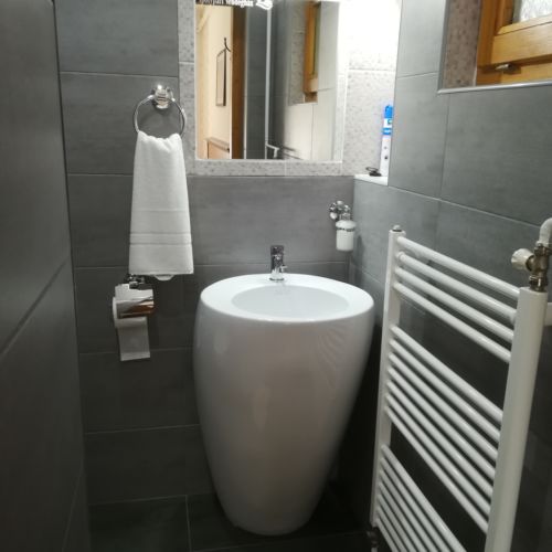 Whole House Holiday Home for 12 Persons (extra beds available)