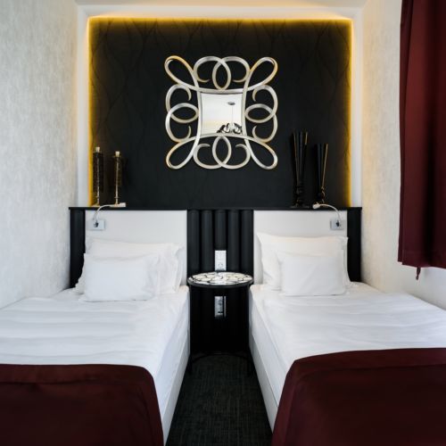 Black & White Standard Twin Room
