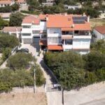 Apartmanok Parkolóhellyel Rab - 14792