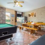 Tengerre néző légkondicionált 12 fős apartman 4 hálótérrel A-14924-a