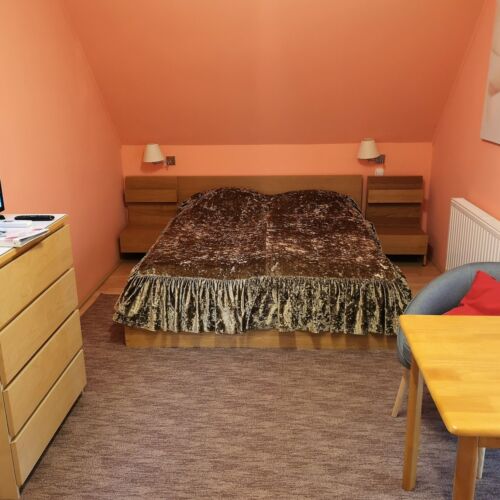 Upstairs 1-Room Balcony Apartment for 2 Persons