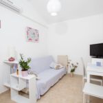 1-Zimmer-Apartment für 2 Personen mit Klimaanlage und Terasse A-7861-b