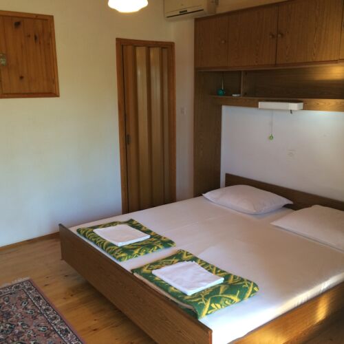 Apartament 3-osobowy z klimatyzacją z widokiem na morze z 1 pomieszczeniem sypialnianym K-15090