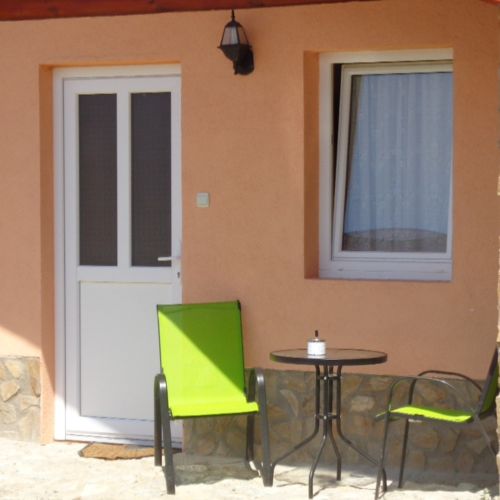 Apartament 2-osobowy parterowy z widokiem na dziedziniec