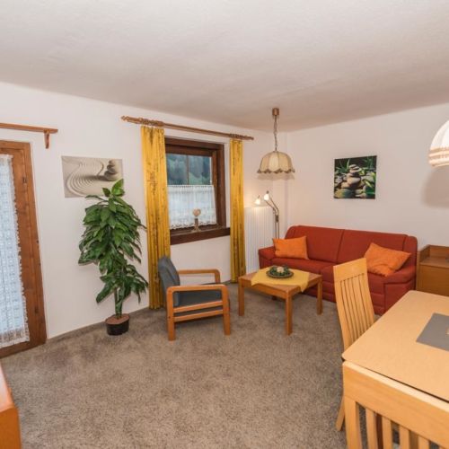 Family Apartman s balkónem pro 4 os. se 2 ložnicemi (s možností přistýlky)