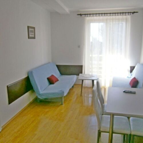 Tengerre néző légkondicionált 5 fős apartman 2 hálótérrel