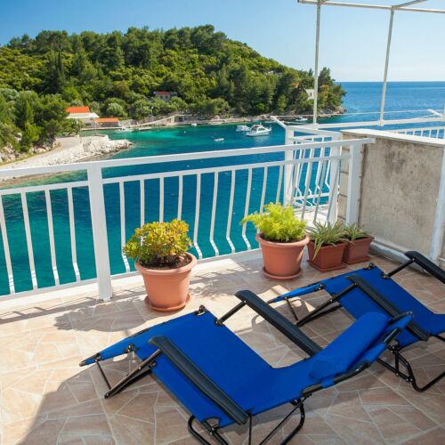 2-Zimmer-Apartment für 4 Personen mit Klimaanlage und Aussicht auf das Meer A-132-c