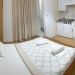 1-Zimmer-Apartment für 2 Personen mit Klimaanlage und Balkon AS-515-d