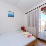 Tengerre néző légkondicionált 2 fős apartman 1 hálótérrel AS-516-e