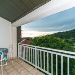 Tengerre néző légkondicionált 5 fős apartman 2 hálótérrel A-2618-a