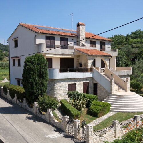 Camera dubla cu aer condiționat cu balcon S-5039-a