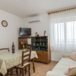 Sea View 2-Room Air Conditioned Apartment for 4 Persons A-6478-c