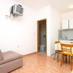 1-Zimmer-Apartment für 3 Personen mit Klimaanlage und Balkon AS-6701-c