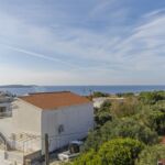 Apartment and Rooms Radojka Primosten