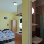 1-Zimmer-Apartment für 2 Personen mit Badezimmer und Eigner Küche