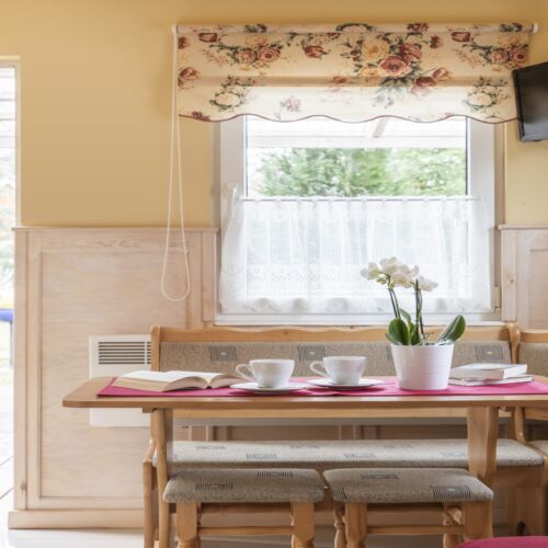 Domek letniskowy 4-osobowy parterowy z widokiem na ogród