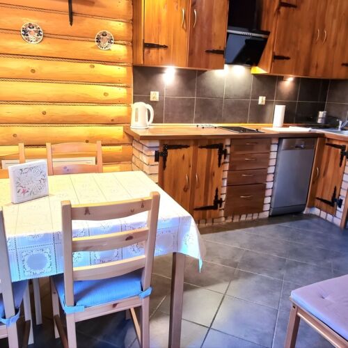 Rodinný Rekreační dům (jako celek) pro 8 os. celý Dům