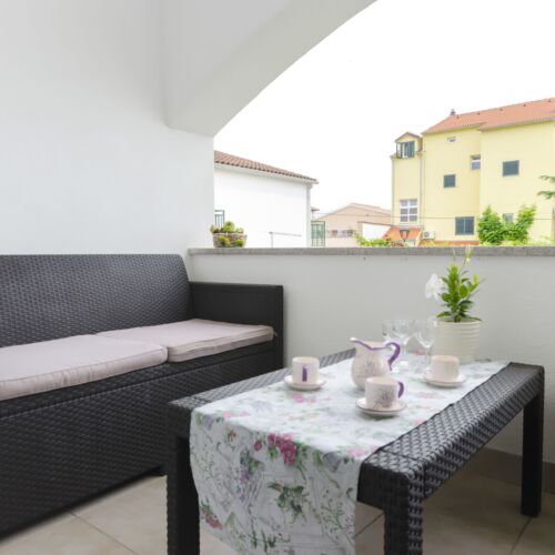 Apartament 5-osobowy z klimatyzacją z widokiem na morze z 2 pomieszczeniami sypialnianymi