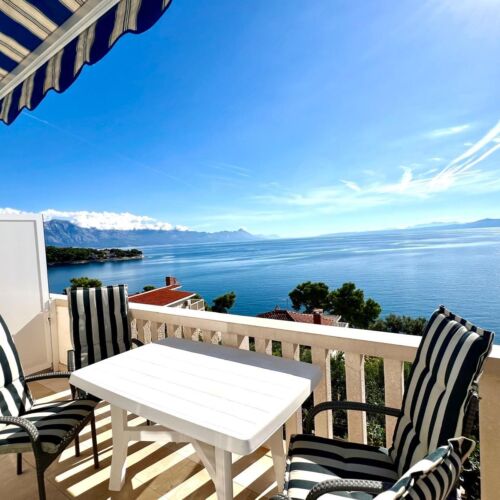 Apartament 4-osobowy z klimatyzacją z widokiem na morze z 2 pomieszczeniami sypialnianymi A-718-b