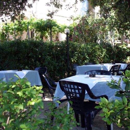 Apartament 5-osobowy z klimatyzacją z widokiem na morze z 2 pomieszczeniami sypialnianymi A-5050-b