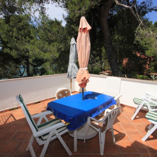 Apartament cu aer condiționat cu vedere spre mare cu 2 camere pentru 5 pers. A-7935-a