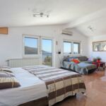 Pogled na more Klimatiziran apartman za 5 osoba(e) sa 1 spavaće(om) sobe(om) A-9450-a