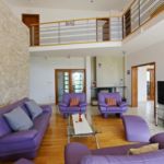 Apartament cu aer conditionat cu vedere spre mare cu 6 camere pentru 14 pers. K-15336
