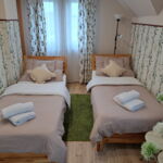 Mansarda Pogled na dvorac soba sa dva odvojena kreveta (za 2 osoba(e))