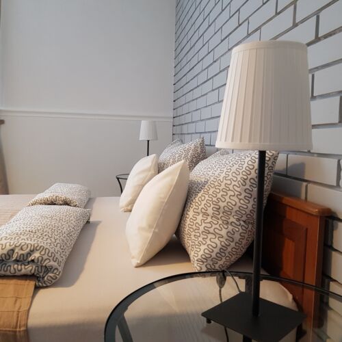 Apartament classic cu vedere spre grădină cu 1 camera pentru 2 pers. (se poate solicita pat suplimentar)