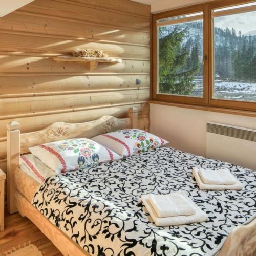 Apartament 4-osobowy z 2 pomieszczeniami sypialnianymi